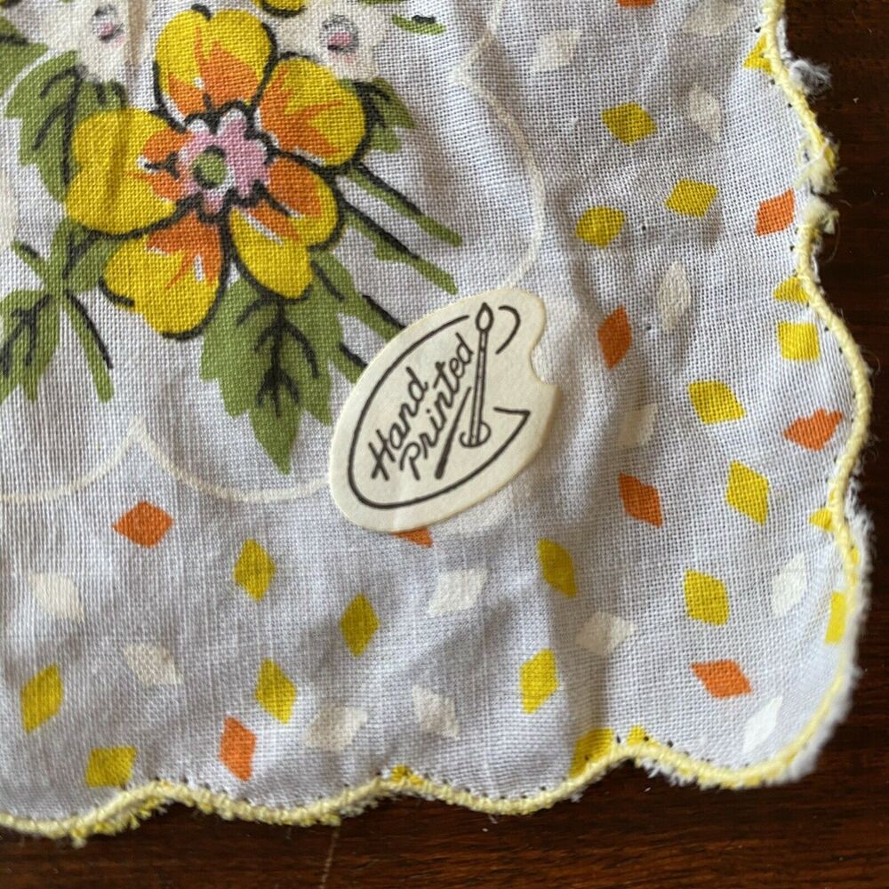 Vintage Hand Painted Handkerchief Made In Japan RN 14750 100% Cotton Floral - Picture 2 of 4